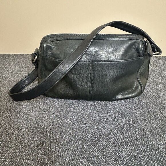 Fossil Shoulder Bag Black 75082 Pebble Soft Leather Organizer Classic Minimalist - Picture 1 of 16